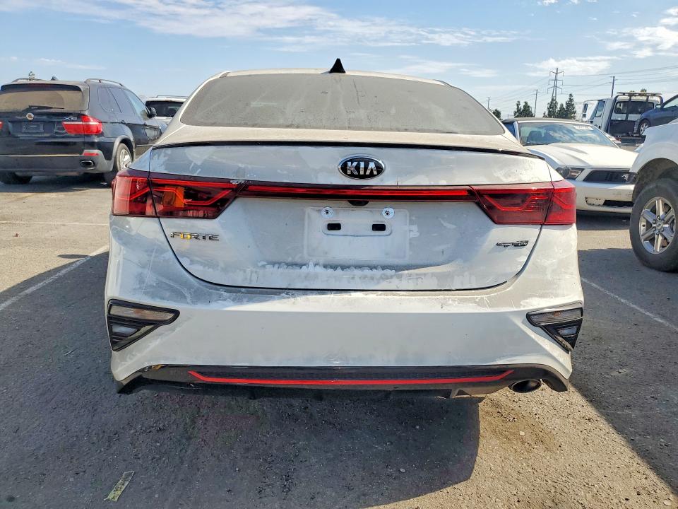64023106 :رقم المزاد ، 3KPF34AD0ME410451 vin ، 2021 Kia Forte مزاد بيع