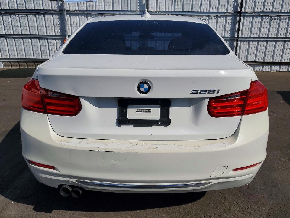 65037846 :رقم المزاد ، WBA3A5G50CNN65782 vin ، 2012 Bmw 328 مزاد بيع