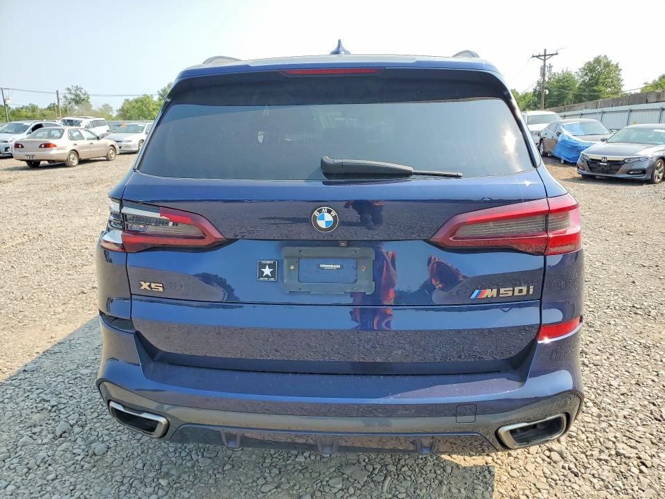 64038816 :رقم المزاد ، 5UXJU4C09M9G19825 vin ، 2021 Bmw X5 مزاد بيع