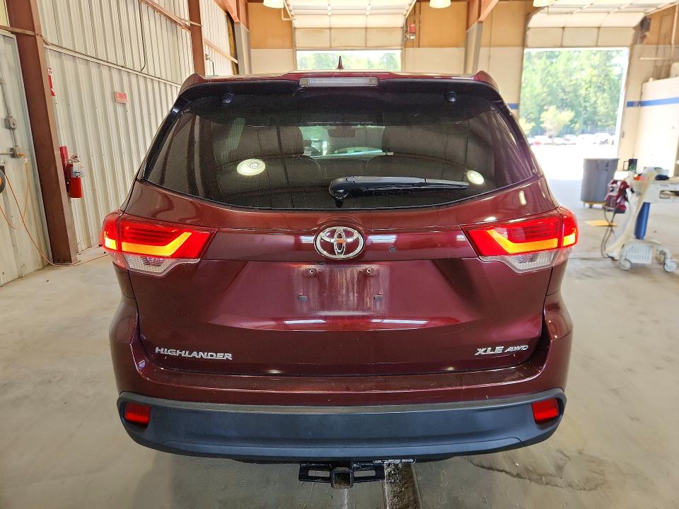 Продаж на аукціоні авто 2017 Toyota Highlander, vin: 5TDJZRFHXHS386625, номер лоту: 67243886