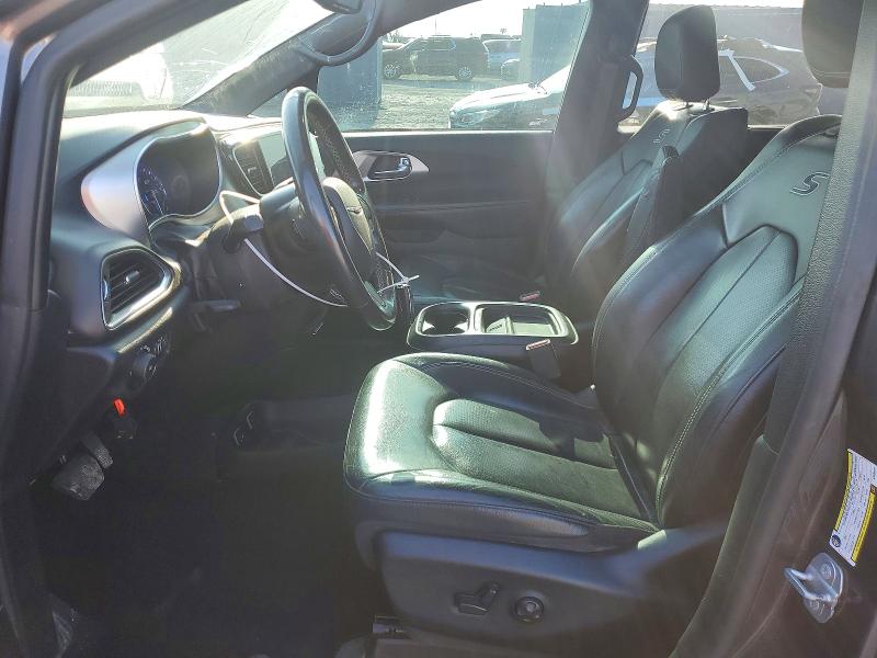 63857346 :رقم المزاد ، 2C4RC1BG9KR593347 vin ، 2019 Chrysler Pacifica مزاد بيع