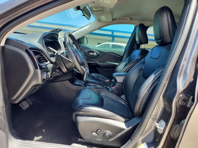 64648126 :رقم المزاد ، 1C4PJLLB2KD434734 vin ، 2019 Jeep Cherokee مزاد بيع