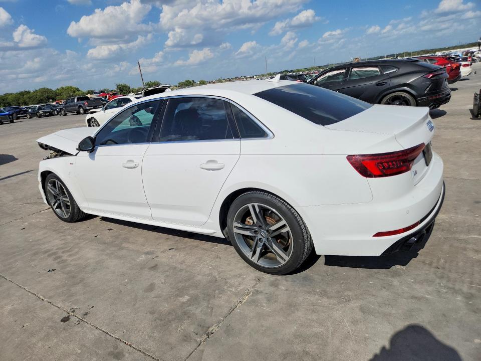 Продаж на аукціоні авто 2018 Audi A4, vin: WAUENAF44JA109884, номер лоту: 64605546