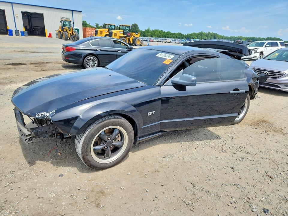 64796096 :رقم المزاد ، 1ZVFT82H965146487 vin ، 2006 Ford Mustang مزاد بيع