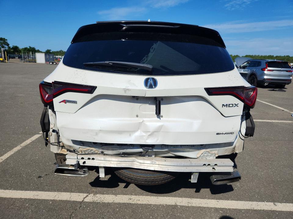 2023 Acura Mdx მანქანა იყიდება აუქციონზე, vin: 5J8YE1H08PL015841, აუქციონის ნომერი: 63934376