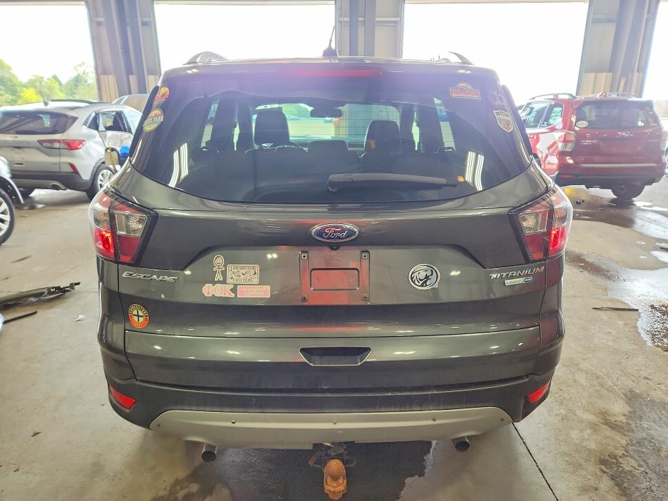 Продаж на аукціоні авто 2017 Ford Escape, vin: 1FMCU9J9XHUE23879, номер лоту: 63861676