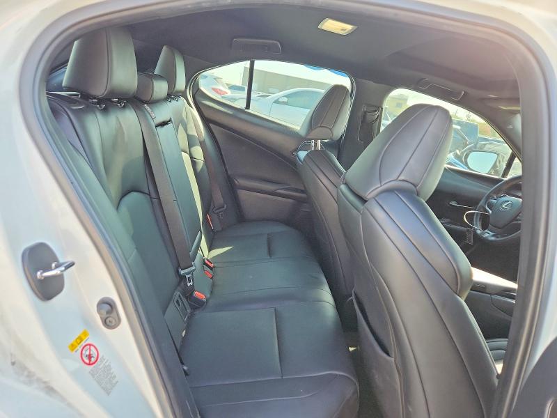 Продажа на аукционе авто 2019 Lexus Ux, vin: JTHY3JBH0K2007877, номер лота: 65585156