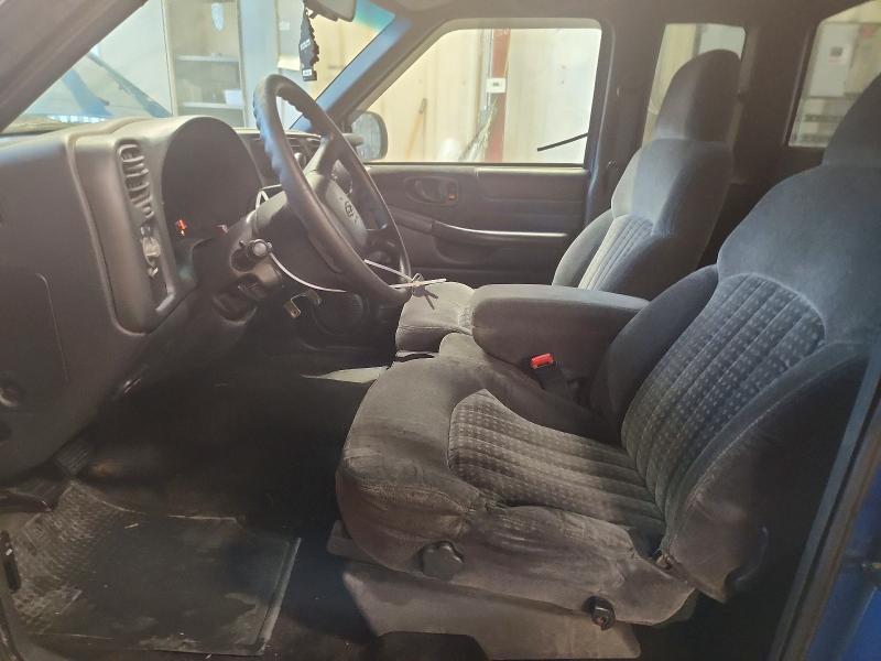 64696206 :رقم المزاد ، 1GCCS1955Y8241724 vin ، 2000 Chevrolet S Truck مزاد بيع