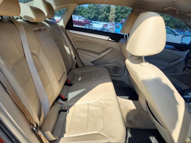 2013 Volkswagen Passat მანქანა იყიდება აუქციონზე, vin: 1VWBP7A38DC061118, აუქციონის ნომერი: 66832016