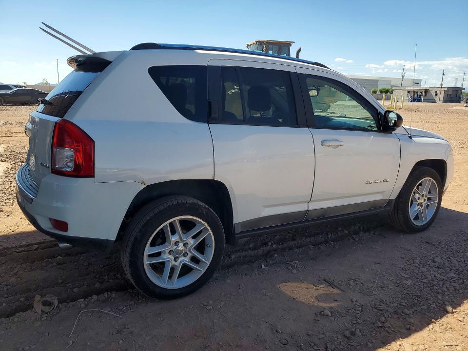 2011 Jeep Compass მანქანა იყიდება აუქციონზე, vin: 1J4NT5FB0BD137688, აუქციონის ნომერი: 64829506