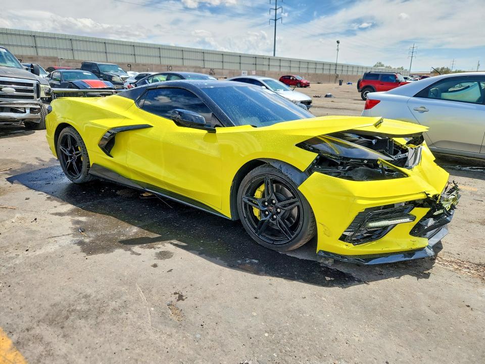 66610946 :رقم المزاد ، 1G1YC3D45M5000019 vin ، 2021 Chevrolet Corvette مزاد بيع