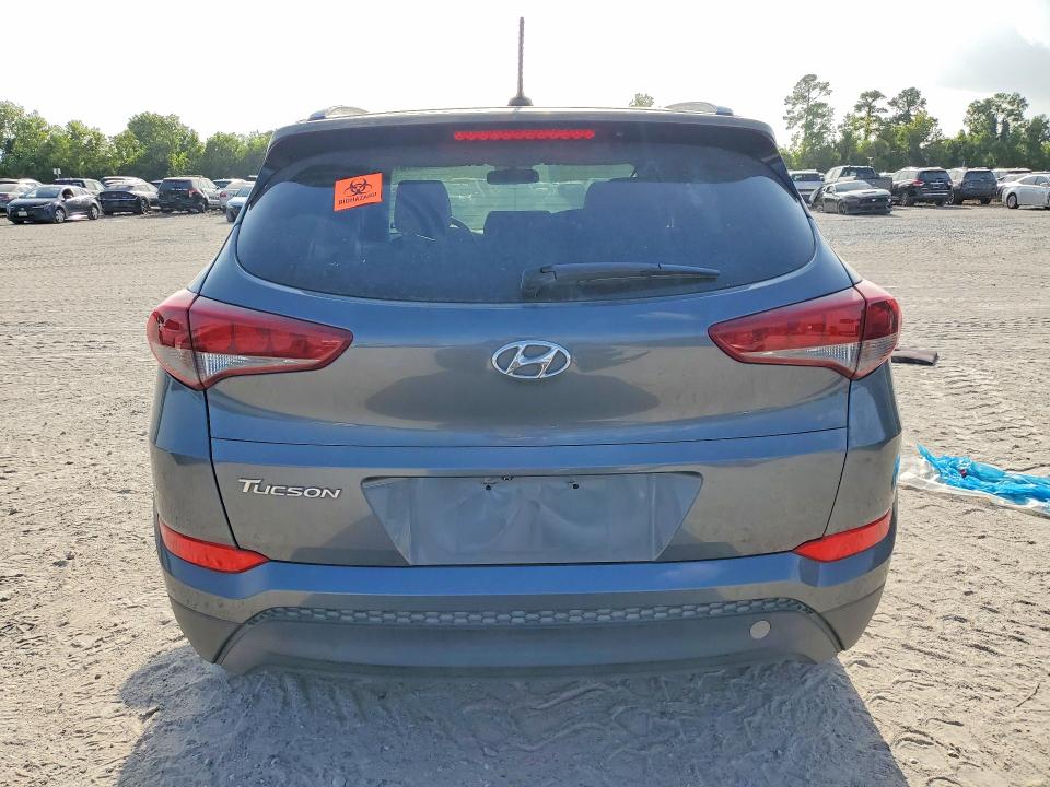 64145776 :رقم المزاد ، KM8J33A44HU266166 vin ، 2017 Hyundai Tucson مزاد بيع