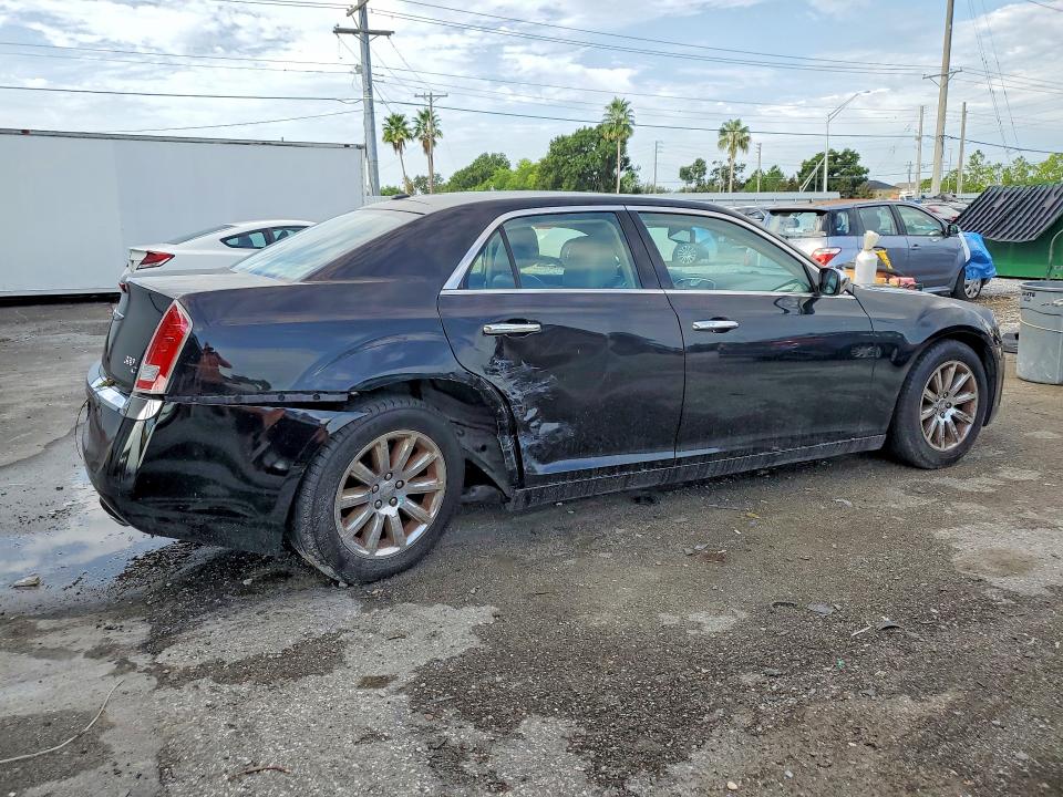 65655316 :رقم المزاد ، 2C3CCAET0DH674085 vin ، 2013 Chrysler 300c مزاد بيع
