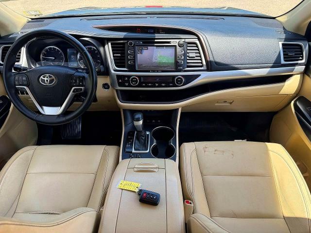 Продажа на аукционе авто 2017 Toyota Highlander, vin: 5TDJZRFH0HS457900, номер лота: 66954956