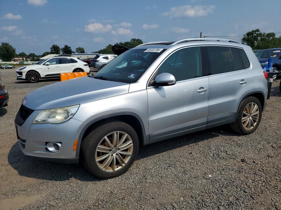 2011 Volkswagen Tiguan მანქანა იყიდება აუქციონზე, vin: WVGBV7AXXBW552468, აუქციონის ნომერი: 65033786