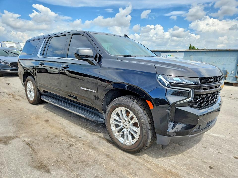 66187456 :رقم المزاد ، 1GNSCBKD2MR217179 vin ، 2021 Chevrolet Suburban مزاد بيع