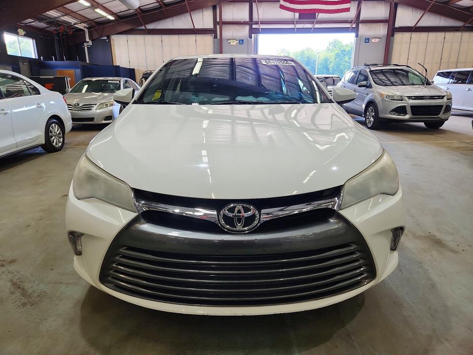 Aukcja sprzedaży 2017 Toyota Camry, vin: 4T1BF1FK2HU802765, numer aukcji: 64412556