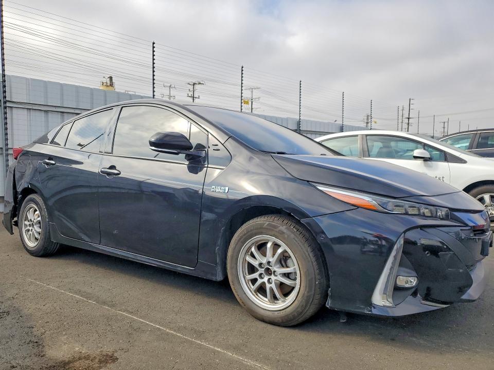 Auction sale of the 2020 Toyota Prius Prime, vin: JTDKARFP5L3154639, lot number: 64075966