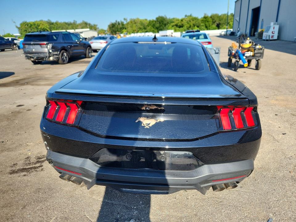 65276836 :رقم المزاد ، 1FA6P8TH9R5137370 vin ، 2024 Ford Mustang مزاد بيع