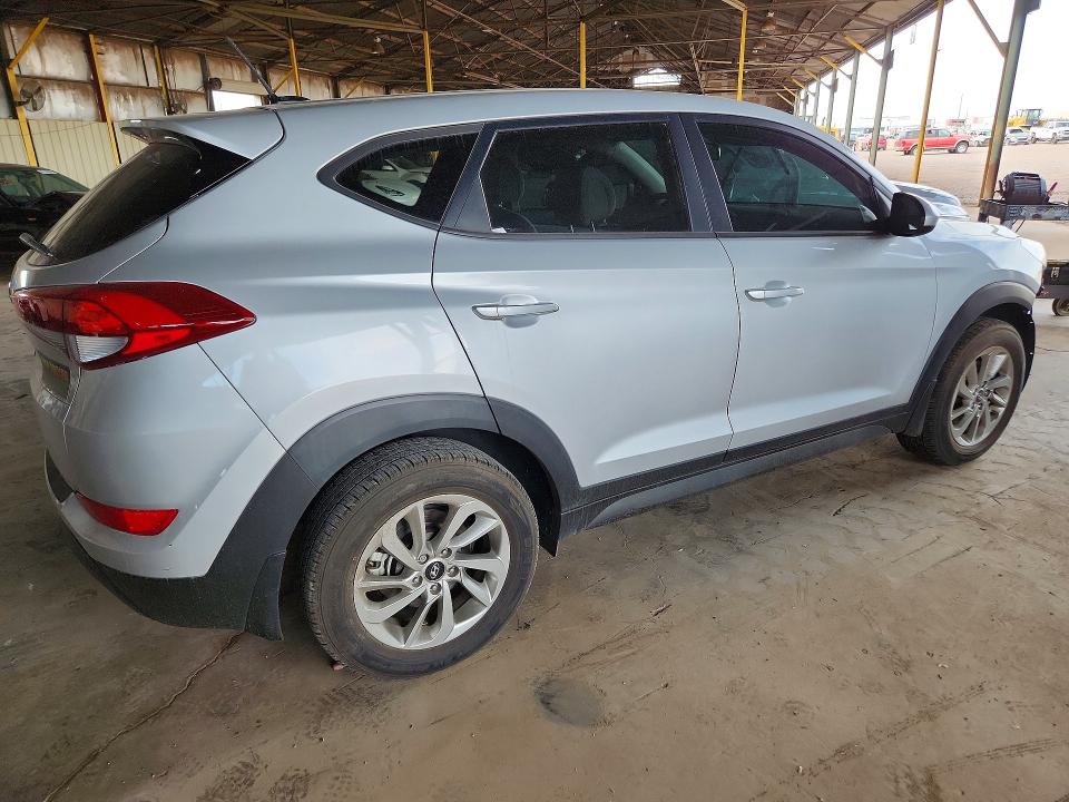 65215896 :رقم المزاد ، KM8J23A43GU207031 vin ، 2016 Hyundai Tucson مزاد بيع