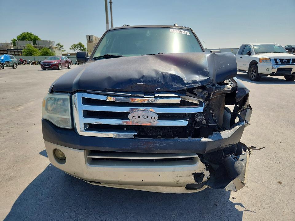63530176 :رقم المزاد ، 1FMFU17597LA89142 vin ، 2007 Ford Expedition مزاد بيع