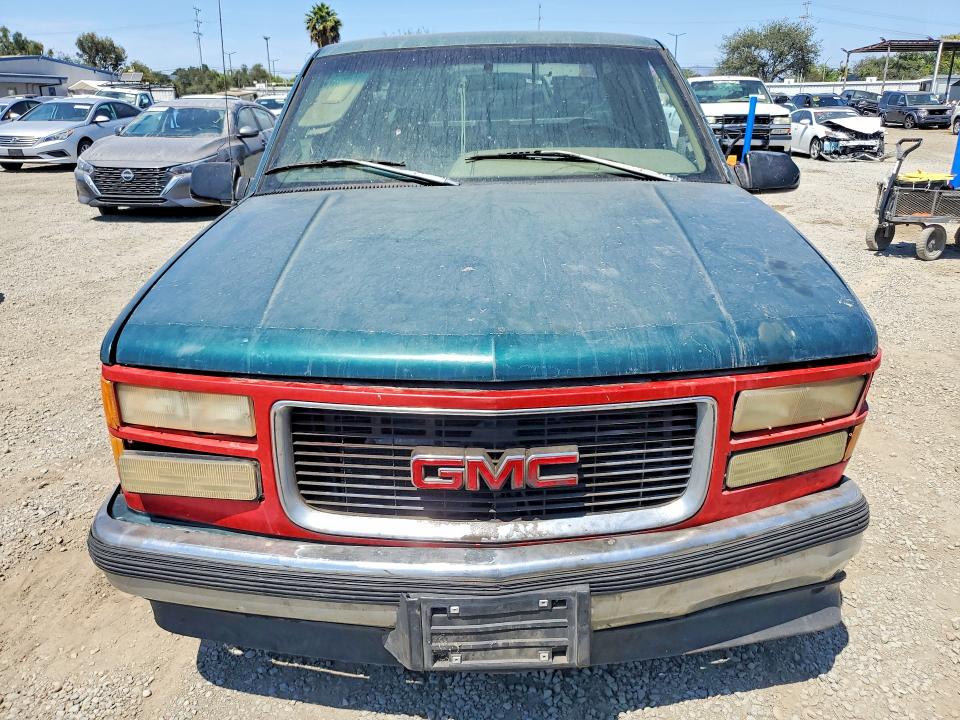 67039856 :رقم المزاد ، 2GTEC19K8S1583948 vin ، 1995 Gmc Sierra مزاد بيع