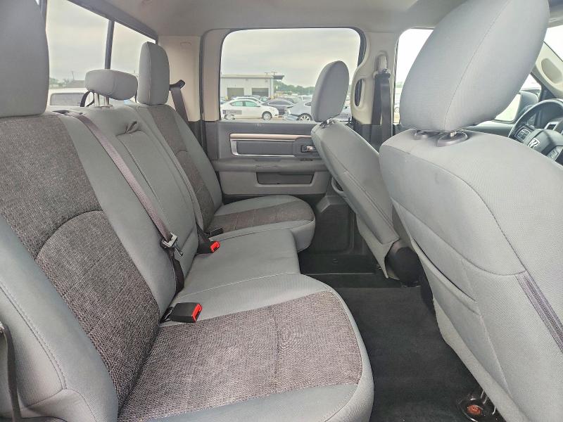 63682066 :رقم المزاد ، 1C6RR7LG2HS545185 vin ، 2017 Ram 1500 مزاد بيع