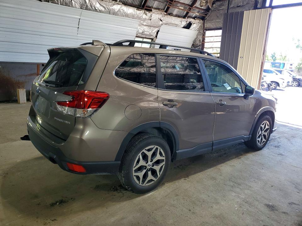 63370326 :رقم المزاد ، JF2SKAECXNH434643 vin ، 2022 Subaru Forester مزاد بيع