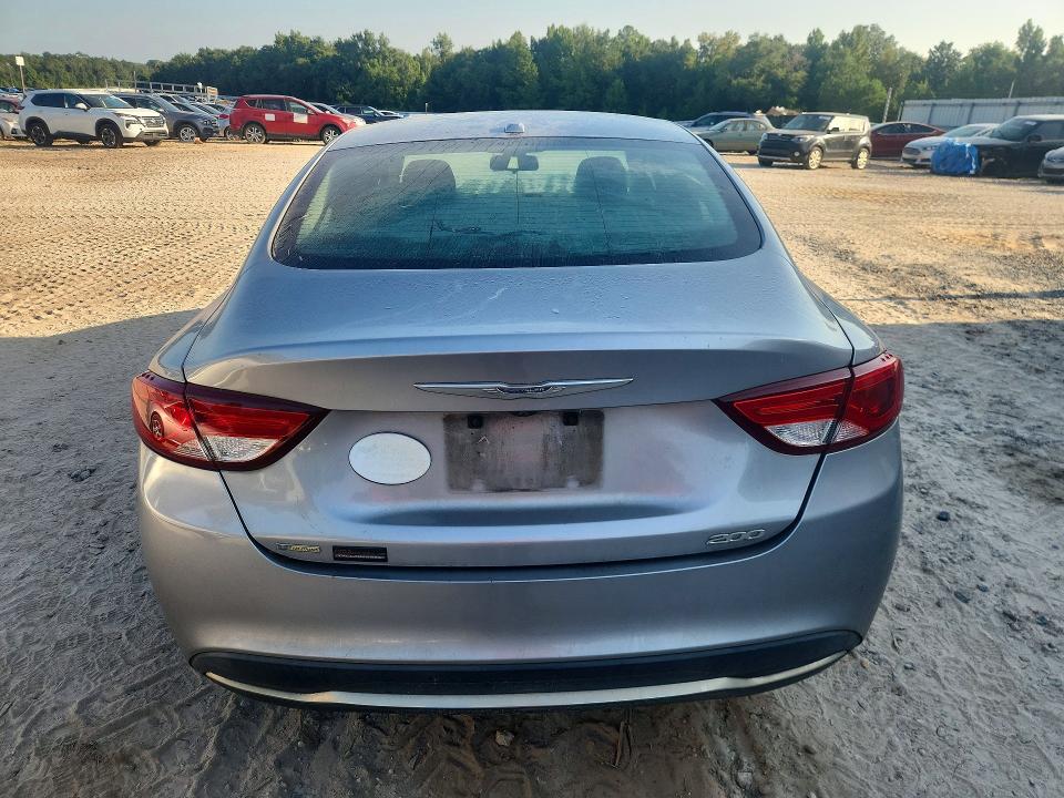 64799256 :رقم المزاد ، 1C3CCCAB3FN688159 vin ، 2015 Chrysler 200 مزاد بيع