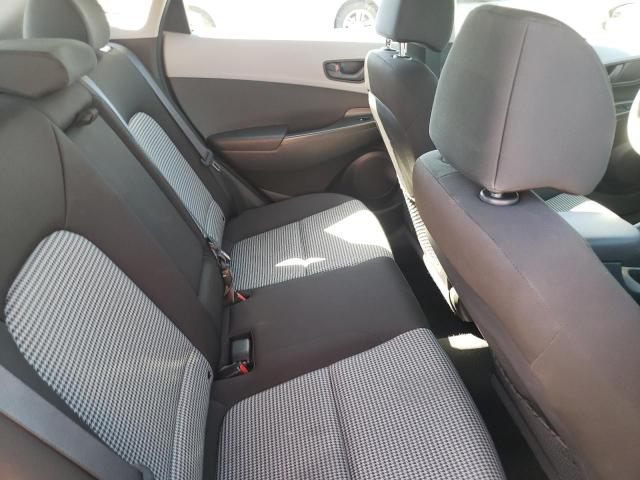66392313 :رقم المزاد ، KM8K1CAA6JU112662 vin ، 2018 Hyundai Kona Se مزاد بيع