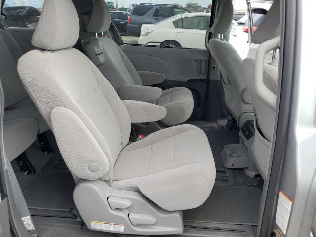 Aukcja sprzedaży 2018 Toyota Sienna Le, vin: 5TDKZ3DC6JS954674, numer aukcji: 67140923