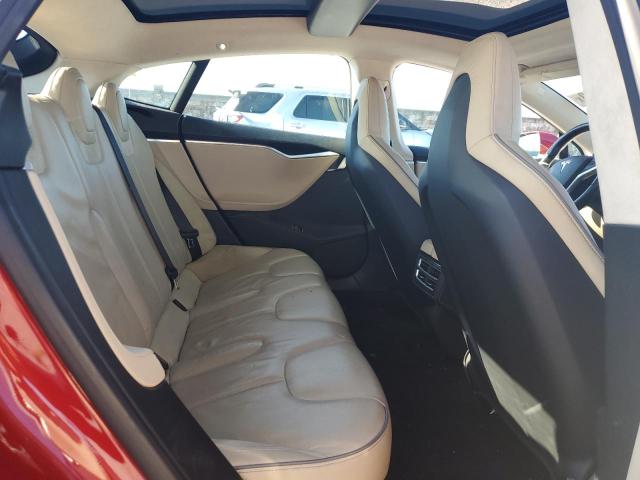 68666703 :رقم المزاد ، 5YJSA1H1XEFP30368 vin ، 2014 Tesla Model S مزاد بيع