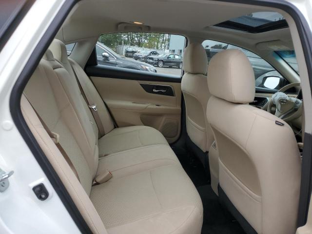 Auction sale of the 2015 Nissan Altima 2.5, vin: 1N4AL3AP2FC201002, lot number: 67347903