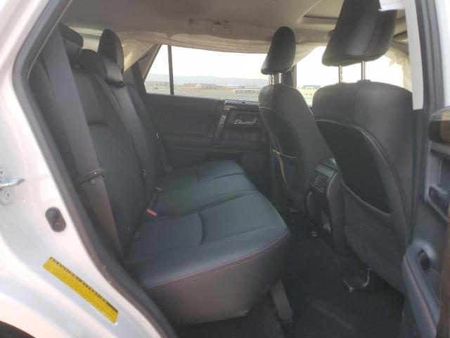 69325874 :رقم المزاد ، JTEBU5JR2L5770615 vin ، 2020 Toyota 4runner مزاد بيع