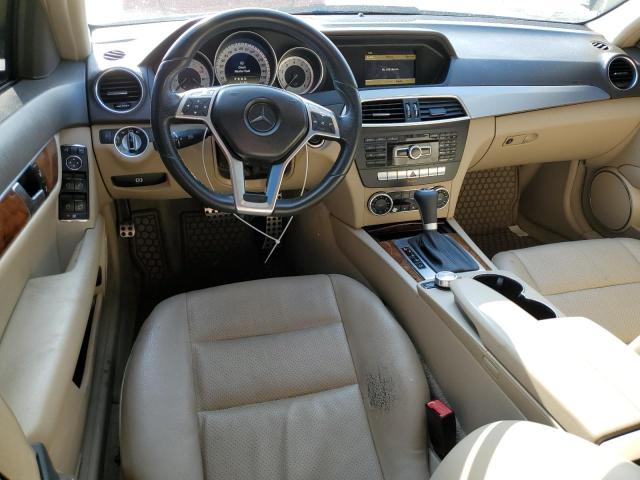2012 Mercedes-benz C მანქანა იყიდება აუქციონზე, vin: WDDGF4HB1CA645951, აუქციონის ნომერი: 72427994