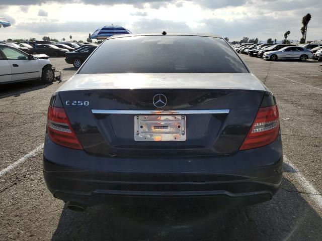 2012 Mercedes-benz C მანქანა იყიდება აუქციონზე, vin: WDDGF4HB1CA645951, აუქციონის ნომერი: 72427994