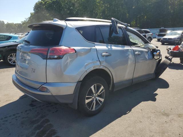 71017954 :رقم المزاد ، 2T3RFREV7HW557185 vin ، 2017 Toyota Rav4 مزاد بيع