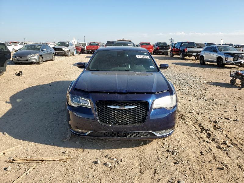 Продажа на аукционе авто 2015 Chrysler 300 S, vin: 2C3CCABT4FH867850, номер лота: 70839525