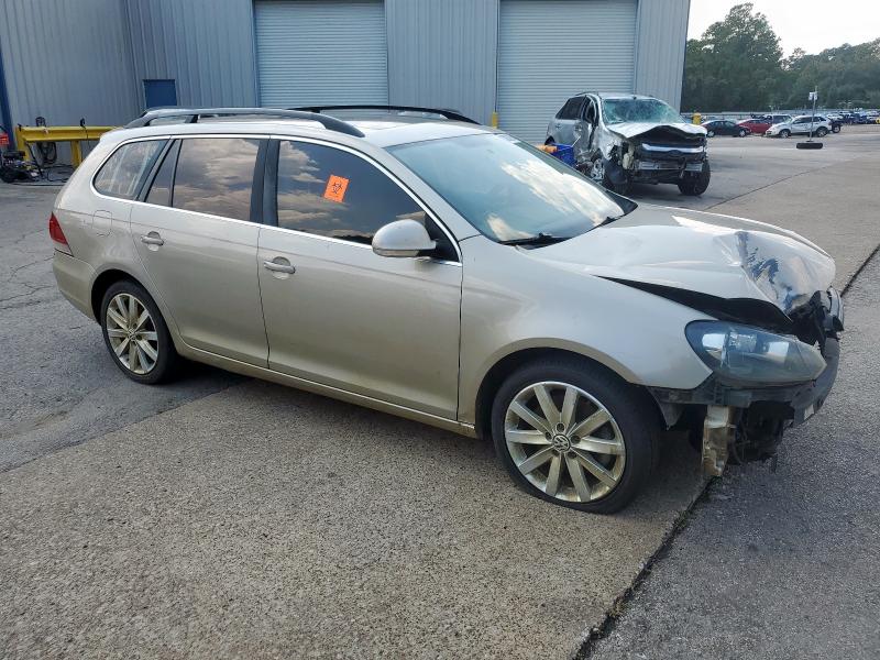 81306395 :رقم المزاد ، 3VWPL7AJ0EM616787 vin ، 2014 Volkswagen Jetta مزاد بيع