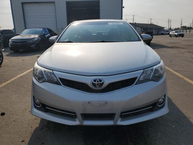 71253385 :رقم المزاد ، 4T1BF1FK2EU440738 vin ، 2014 Toyota Camry مزاد بيع