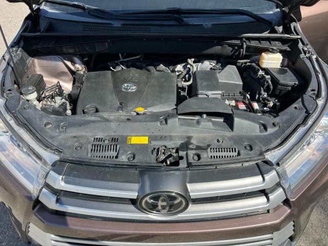 83837315 :رقم المزاد ، 5TDJZRFH4HS367780 vin ، 2017 Toyota Highlander مزاد بيع