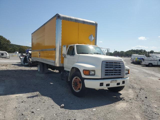 69691015 :رقم المزاد ، 1FDNF70J0WVA25722 vin ، 1998 Ford F700 مزاد بيع