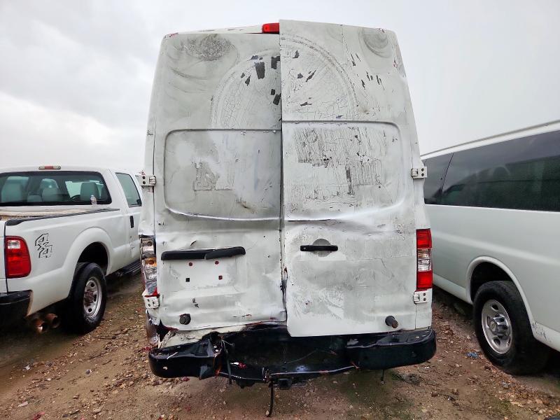 82532244 :رقم المزاد ، 1N6AF0LY6FN805921 vin ، 2015 Nissan Nv مزاد بيع