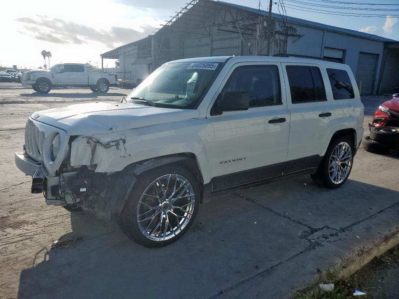 84026895 :رقم المزاد ، 1C4NJPBA1GD656292 vin ، 2016 Jeep Patriot Sport مزاد بيع