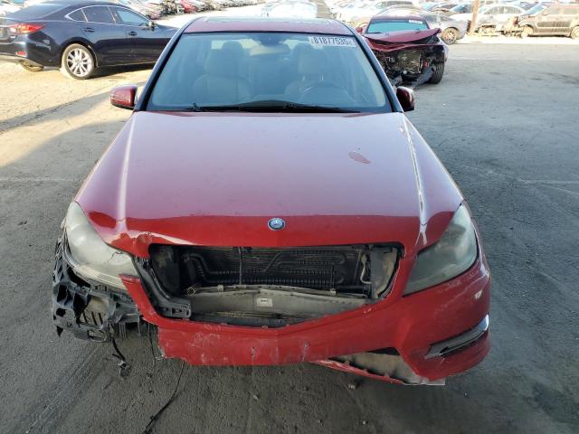 2013 Mercedes-benz C მანქანა იყიდება აუქციონზე, vin: WDDGF4HB6DA779405, აუქციონის ნომერი: 81877535