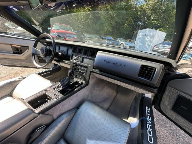 82147355 :رقم المزاد ، 1G1AY0780E5147284 vin ، 1984 Chevrolet Corvette مزاد بيع