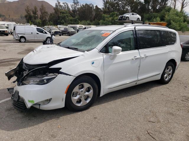 81450125 :رقم المزاد ، 2C4RC1L76JR129512 vin ، 2018 Chrysler Pacifica مزاد بيع