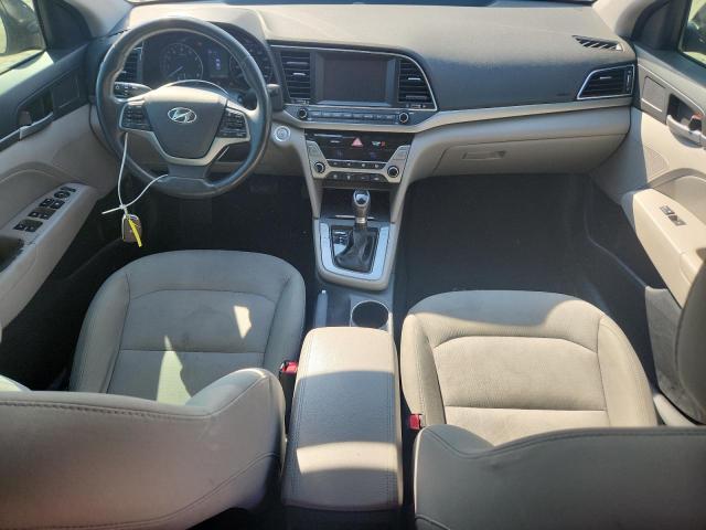 71156115 :رقم المزاد ، 5NPD84LF4HH020641 vin ، 2017 Hyundai Elantra مزاد بيع