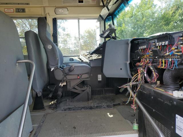 83849885 :رقم المزاد ، 4DRBUSKN1BB370233 vin ، 2011 Ic Corporation Ce Series School مزاد بيع