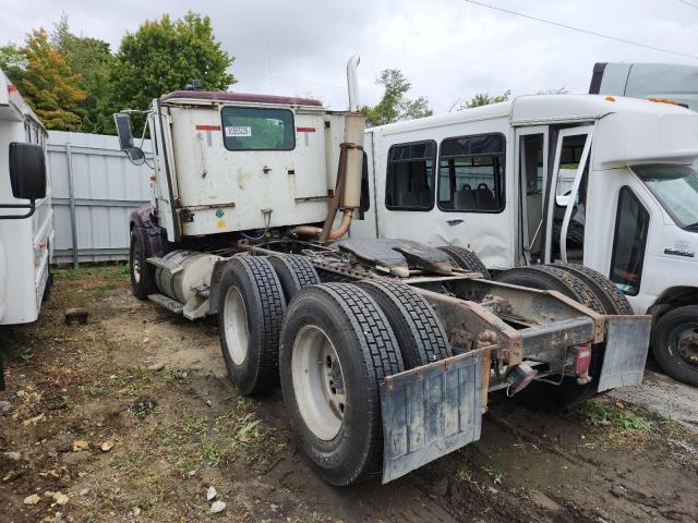 81553225 :رقم المزاد ، 2HSFMAMR3XC085259 vin ، 1999 International 9200 مزاد بيع